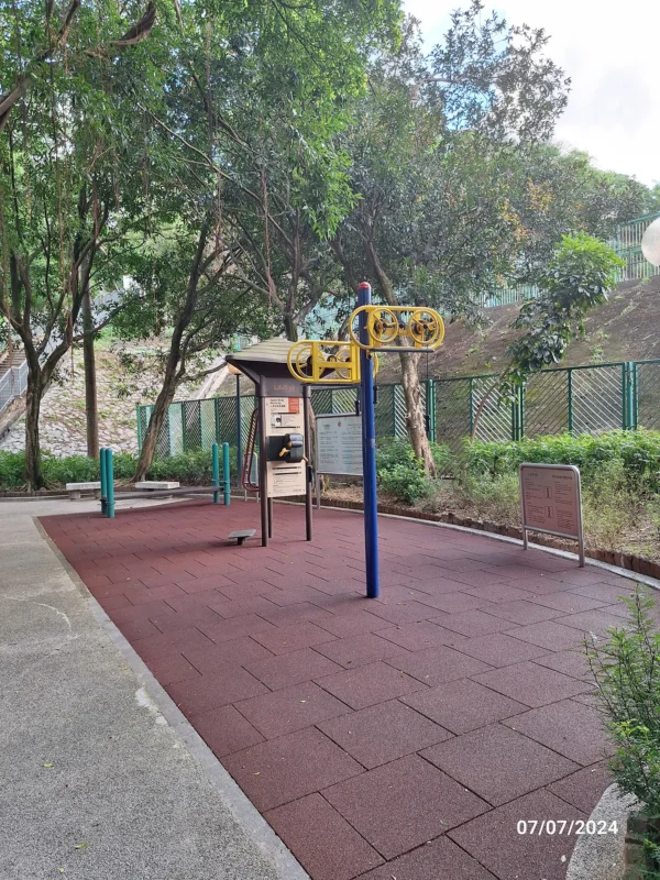 圖八